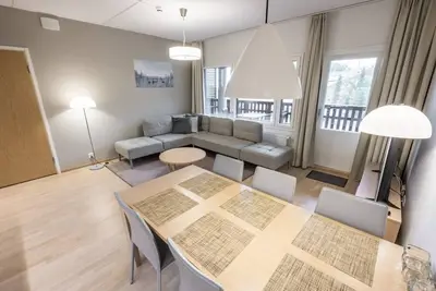 Image de Chalets de ski Ruka (81, 5m²) avec balcon et WiFi