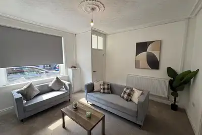 Image de Near Park & Town Centre | Chorley Stay | Parking