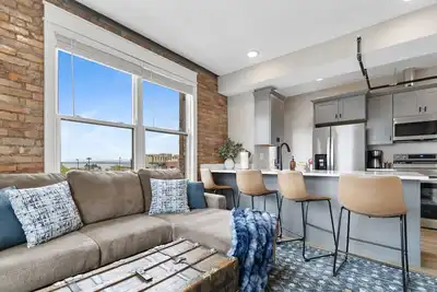 Image de Historic Brownstone Apartment, Heirloom Vacations