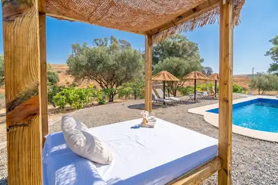 Image de Cubo's Casa Alaya & Oasis Pool / Piscine privée / Climatisation / Barbecue / Wi-Fi gratuit