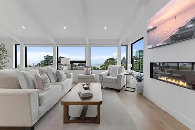 Image de 4085 Serene Sea - Remodeled Ocean View Home