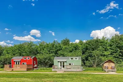 Image de De Glamping - Trio Tiny Houses & Safari Tent | 14p