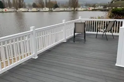 Image de 6 Lakeside Retreat | Fishing | Butlin's | Sleeps 6
