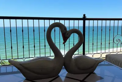 Image de Puerto Penasco, Sonoran Sky Resort #502 - Condo 3 chambres sur plage de sable