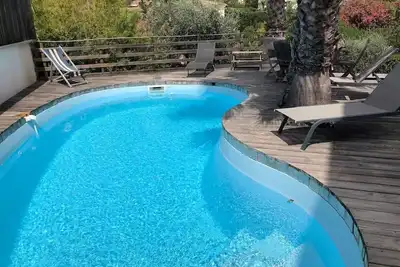 Image de Maison familiale - Calme, piscine et nature, 4km de la mer