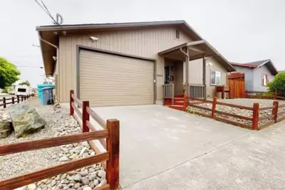 Image de Entire Duplex Oasis/ 4br, 4ba, Garages, Sleeps 12