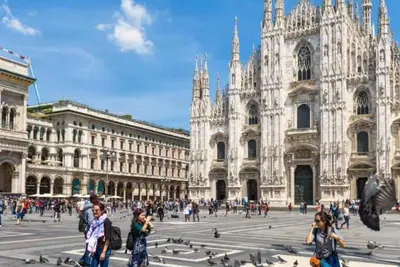 Image de 3-Bedroom Designer Apartment In The Heart Of Milan – Walk To Duomo & San Babila