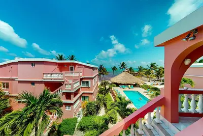 Image de Oceanfront 3br Condo at Caribe Island
