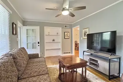 Image de Portofino; Marquette Breath Of Fresh Air! 3 Br