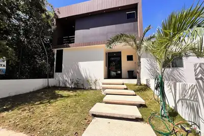 Image de Villa moderne élégante | 3 chambres • 4 Sdb | Puerto Morelos