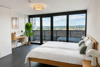 Image de Dubai Skyline Apartment Zurich | 3 min. to the lake | 6 min. to Zurich Central Station