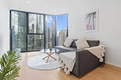 Image de City View 1br With Step To Woolworth | Near to Vu