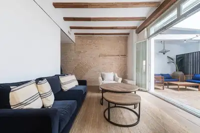 Image de Appartement en centre-ville avec terrasse