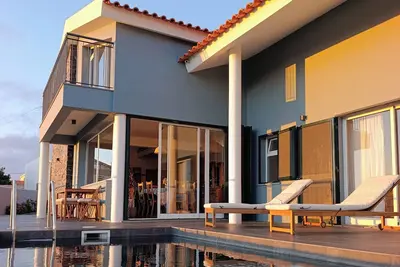 Image de Sunset Cottage - Peaceful Retreat with Private Pool & Sunset Views