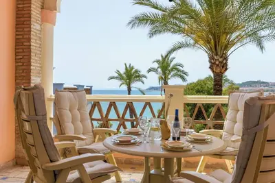 Image de Beachfront Penthouse, Casares