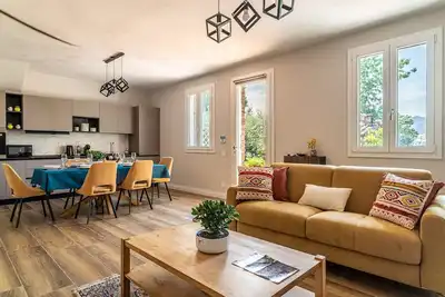 Image de Maison de vacances « Dimora Sodini - Ac Spa » avec Wi-Fi et climatisation