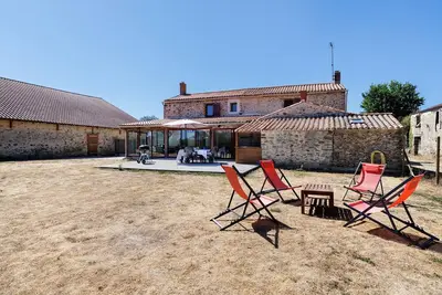 Image de Maison de campagne La Brosse – Calme, grands espaces et nature aux portes des Sables-d'Olonne