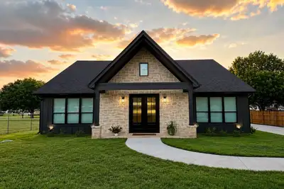 Image de Taylor Marae House - Close to all of Waco's Attractions!