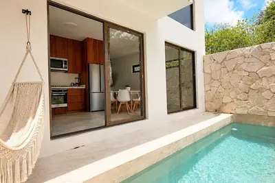 Image de Villa with a private pool very close to the beach