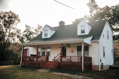 Image de The Hokie Homestead: Charming 3 bedroom farm house retreat