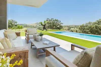 Image de Villa luxueuse avec piscine privée à Antequera