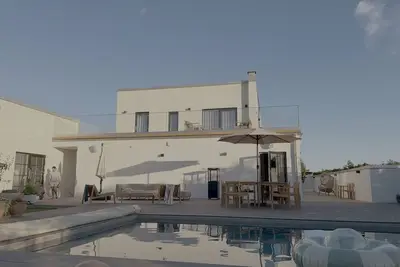 Image de Exclusive Luxury Villa with Pool, Terraces and Private Garden
