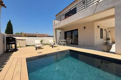 Image de Olia - piscine privée et proche centre ville