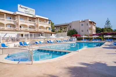 Image de Caprice Isabel Aparthotel