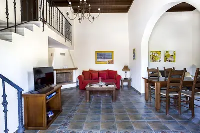 Douliana Villas