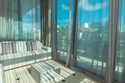 Image de Lotus Luxury Condo