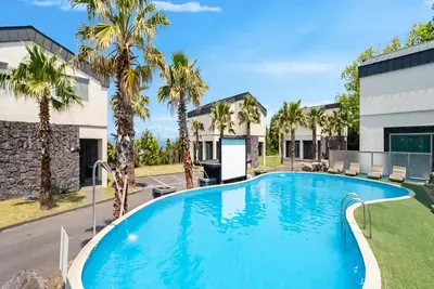 Image de Pool & Villa Sorang