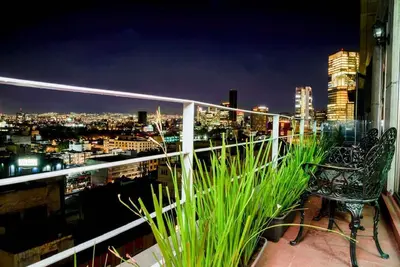Image de Puerta Alameda Suites