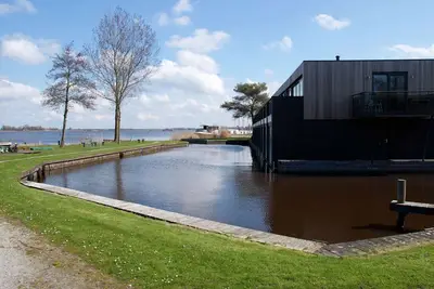 Image de Appartement de charme avec jetée à Langweer