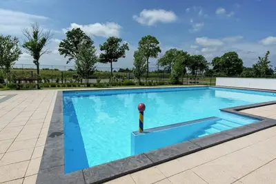 Image de Maison de vacances de style Zaanse avec jardin