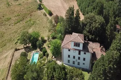 Image de Charmante villa avec piscine א Florence