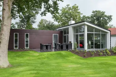 Image de Chalet lumineux moderne à 15 km d'Alkmaar
