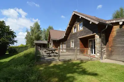Image de Beau chalet avec sauna à Ovifat