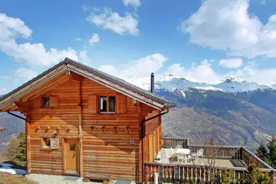 Chalet 6 personnes avec superbe vue.