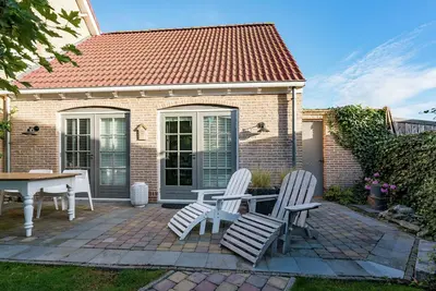 Image de Gמte א Ovezande avec terrasse