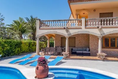 Image de Maison de vacances à Costa Brava avec piscine