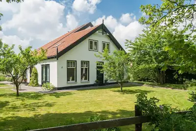 Image de Maison de vacances avec jardin privé à Schoorl