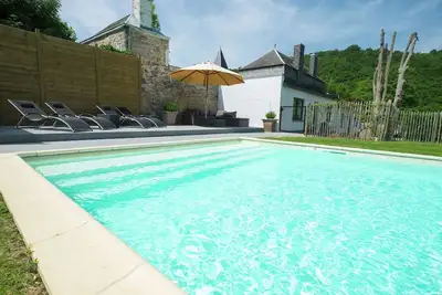 Image de Manoir près de la Meuse avec piscine