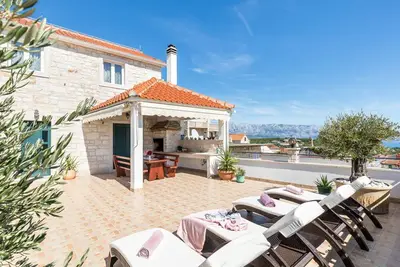 Image de Villa de luxe à Selca avec piscine