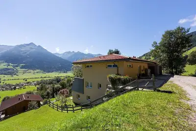 Appartement lumineux à proximité du domain