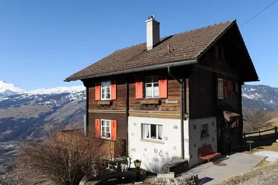 Image de Jolie maison de vacances avec une belle vue.