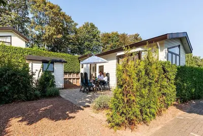 Image de Beau chalet avec lave-vaisselle à Noordwijk