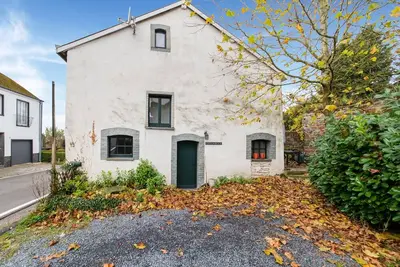 Image de Maison de vacances confortable à Cherain près de la forêt