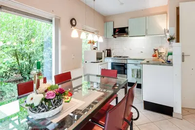 Image de Maison de vacances de luxe avec jardin