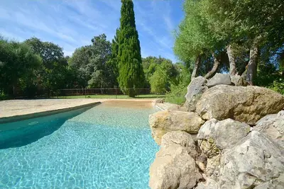 Image de Maison de campagne avec piscine privée