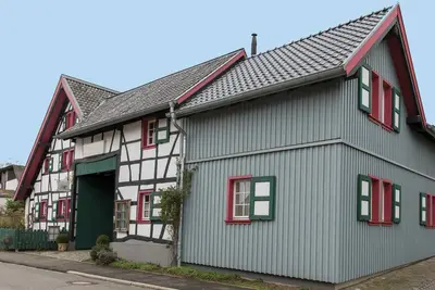 Image de Appartement Ă Monschau avec jardin et terrasse